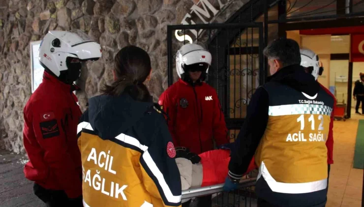 Erciyes Kayak Merkezi’nde Jandarma Arama Kurtarma Timleri Güvenliği Sağlıyor