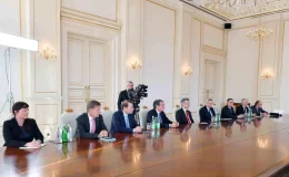Azerbaycan Cumhurbaşkanı Aliyev, Fransa ve AB’ye tepki gösterdi