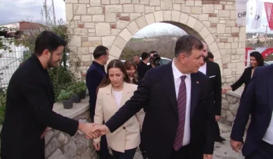 CHP İzmir Büyükşehir Belediye Başkan Adayı Cemil Tugay: “Aile Gibi Çalışacağız”