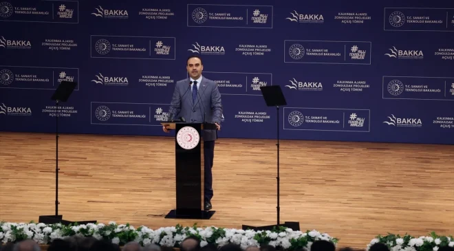 Sanayi ve Teknoloji Bakanı Kacır, Zonguldak’ta Projeleri Tanıttı