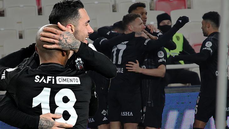 SON DAKİKA | Beşiktaş, Sivasspor deplasmanında takılmadı! Siyah-beyazlılar iki golle galip